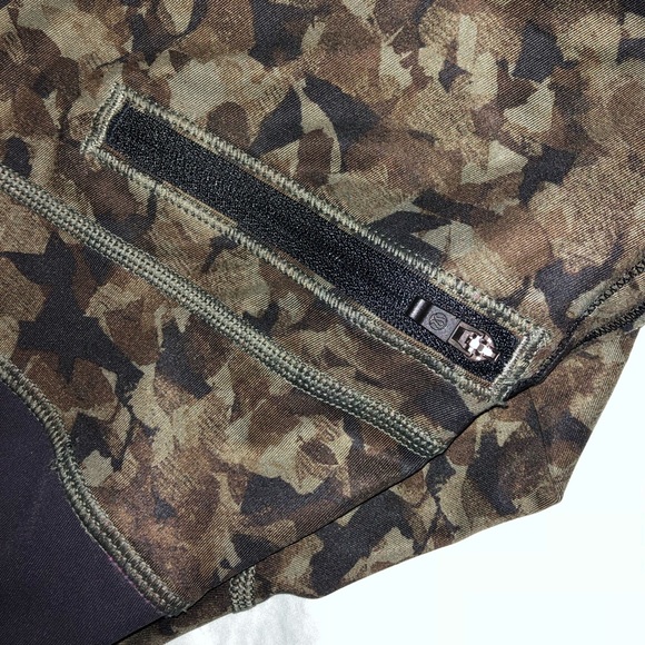 RARE Lululemon top speed run mystic jungle camo - Picture 7 of 8